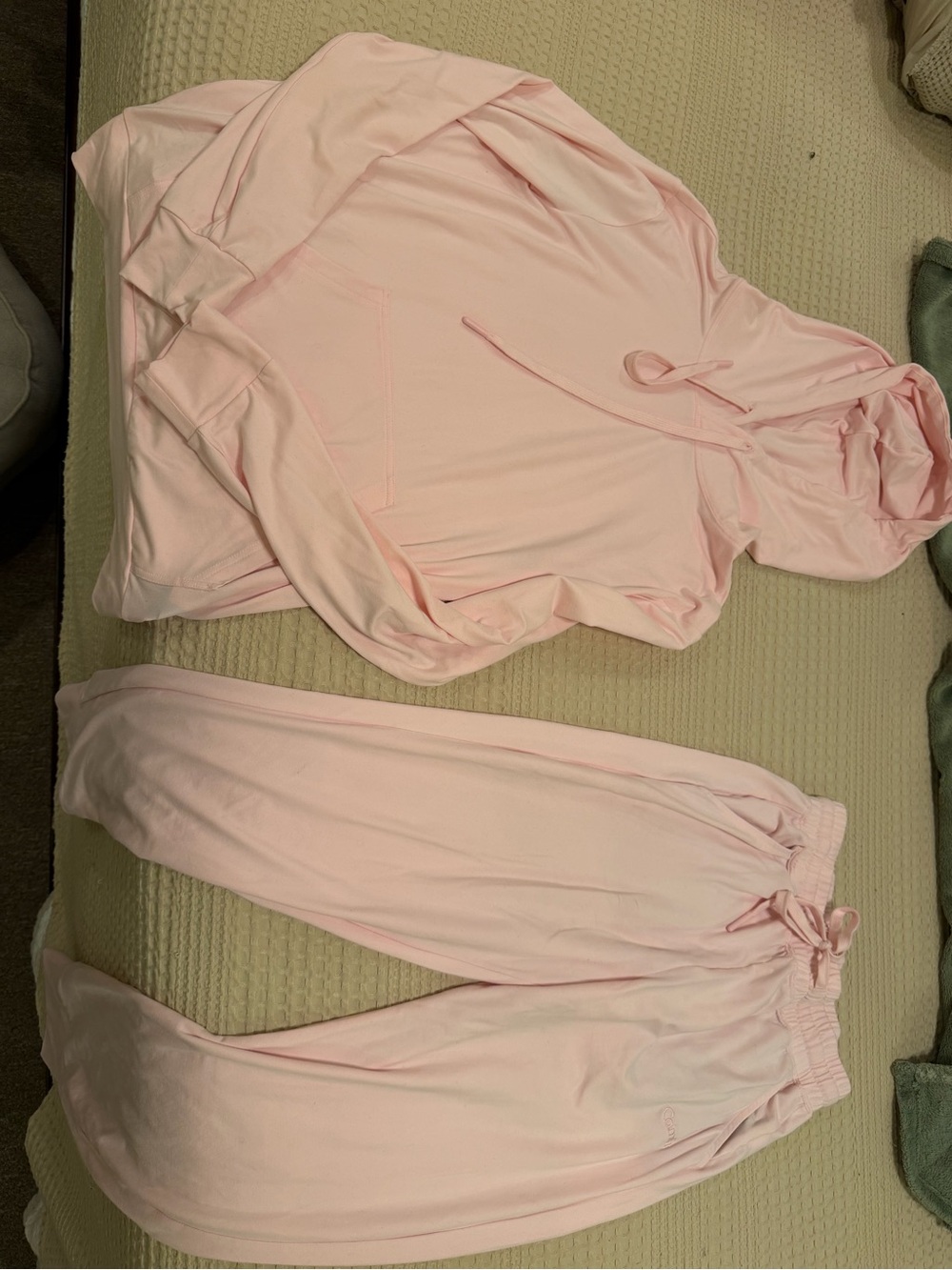 Comfrt Women's Soft Pink Hoodie & Jogger Sleep Set